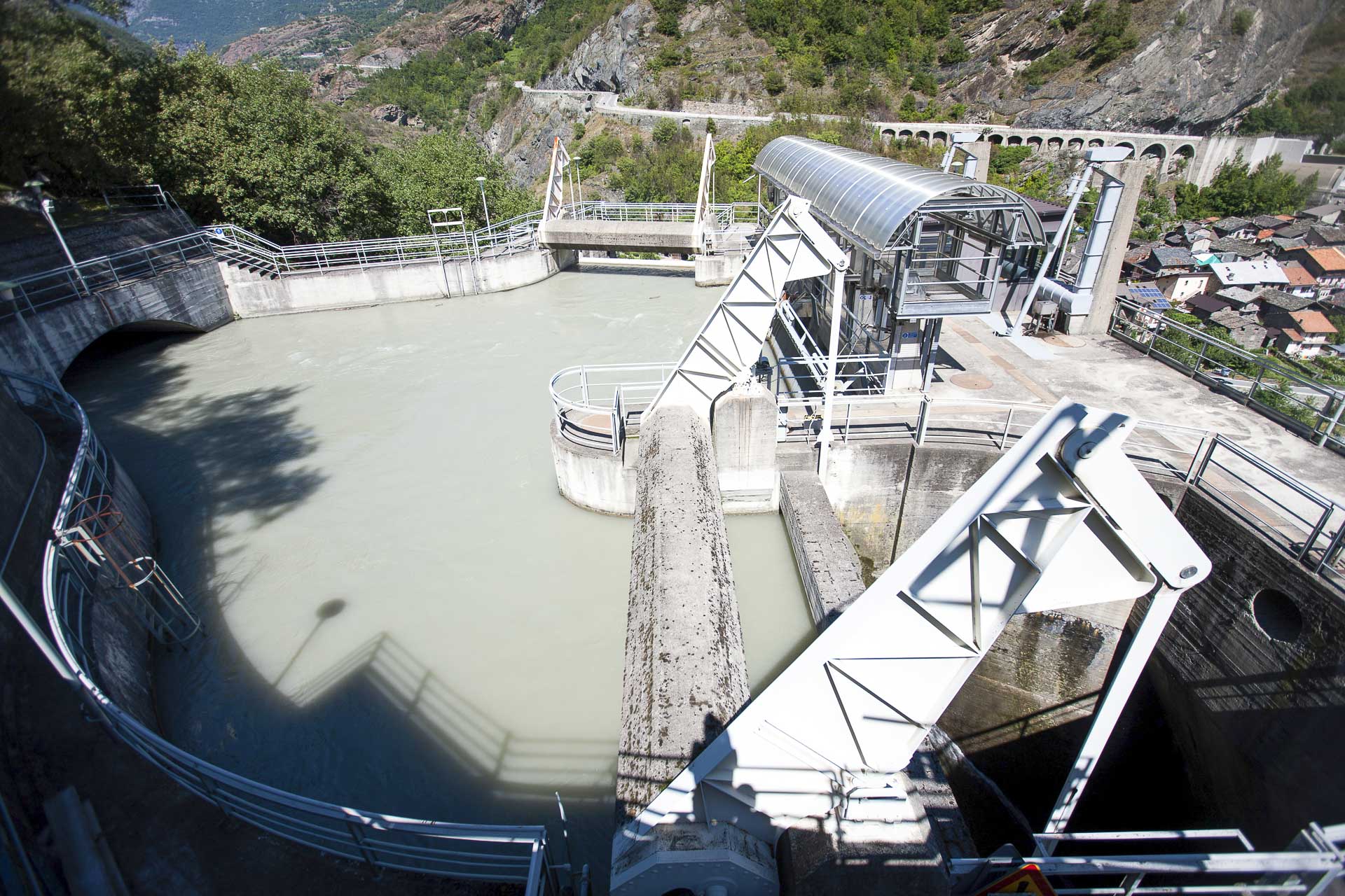 Centrale produzione idroelettrica Montjovet CVA