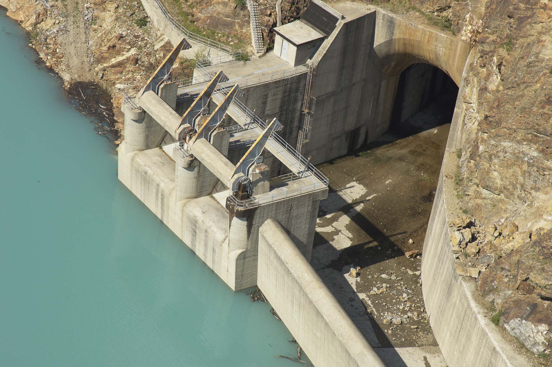 Diga Place Moulin Valle d'Aosta Energia rinnovabile Gruppo CVA